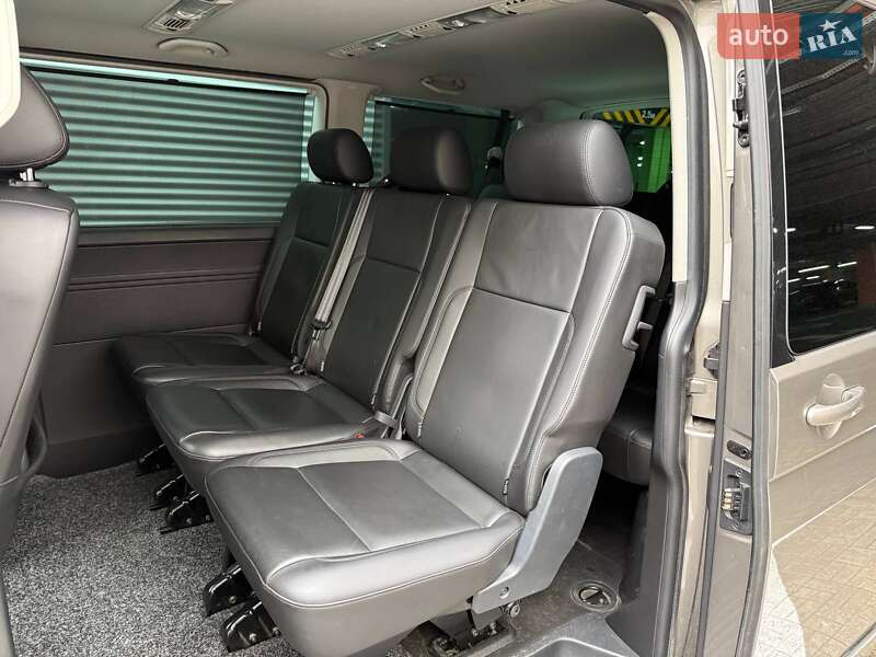 Минивэн Volkswagen Caravelle 2017 в Киеве фото 12 Минивэн Volkswagen Caravelle 2017 в Киеве