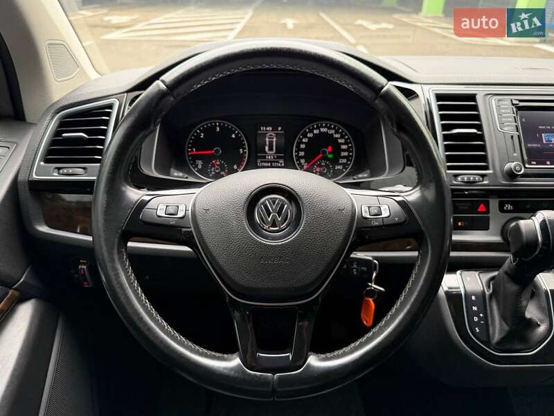 Минивэн Volkswagen Caravelle 2017 в Киеве фото 20 Минивэн Volkswagen Caravelle 2017 в Киеве