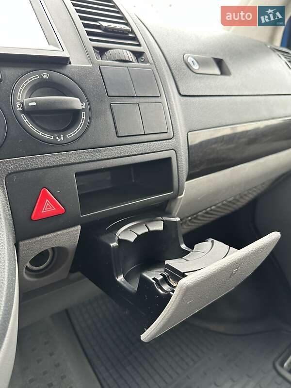 Мінівен Volkswagen Caravelle 2008 в Білогородці