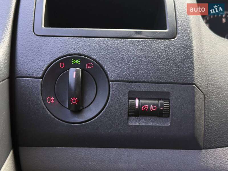 Минивэн Volkswagen Caravelle 2010 в Киеве фото 16 Минивэн Volkswagen Caravelle 2010 в Киеве