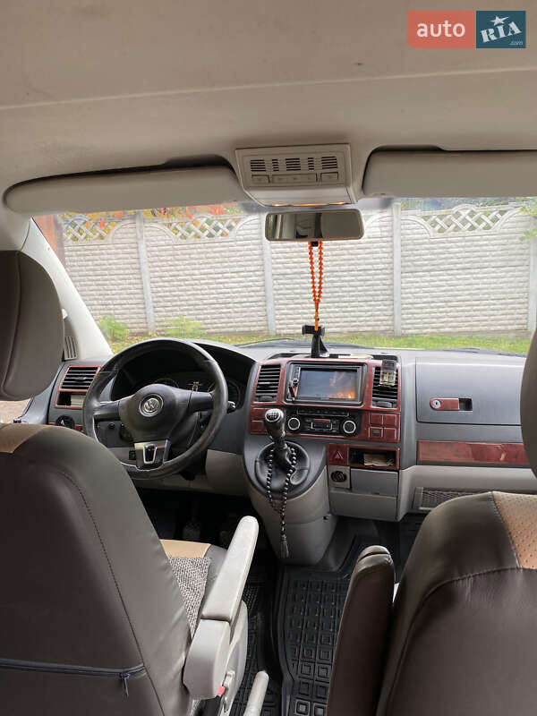 Минивэн Volkswagen Caravelle 2010 в Кривом Роге фото 19 Минивэн Volkswagen Caravelle 2010 в Кривом Роге