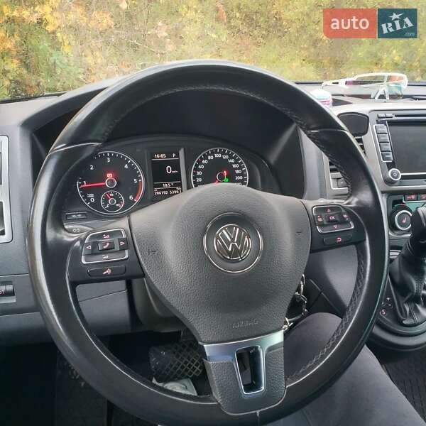 Минивэн Volkswagen Caravelle 2013 в Черновцах фото 8 Минивэн Volkswagen Caravelle 2013 в Черновцах