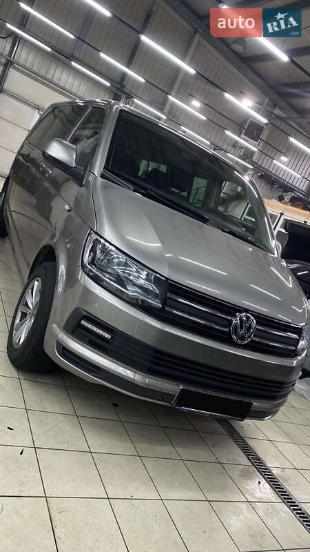 Мінівен Volkswagen Caravelle 2018 в Харкові фото Мінівен Volkswagen Caravelle 2018 в Харкові