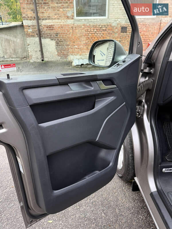 Мінівен Volkswagen Caravelle 2018 в Харкові фото 13 Мінівен Volkswagen Caravelle 2018 в Харкові
