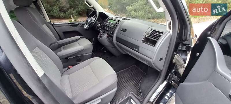 Минивэн Volkswagen Caravelle 2010 в Киеве