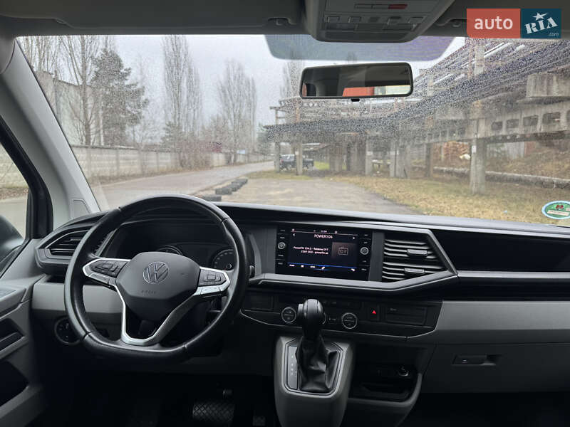 Мінівен Volkswagen Caravelle 2020 в Києві