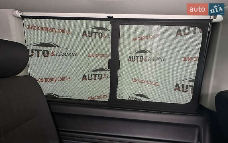 Мінівен Volkswagen Caravelle 2019 в Львові