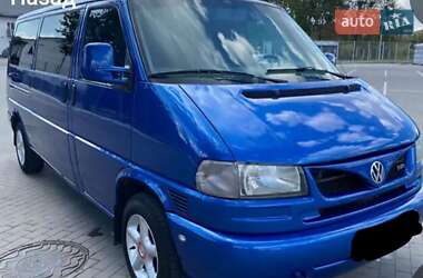 Минивэн Volkswagen Caravelle 2002 в Батурине