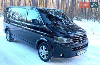 Минивэн Volkswagen Caravelle 2010 в Буче