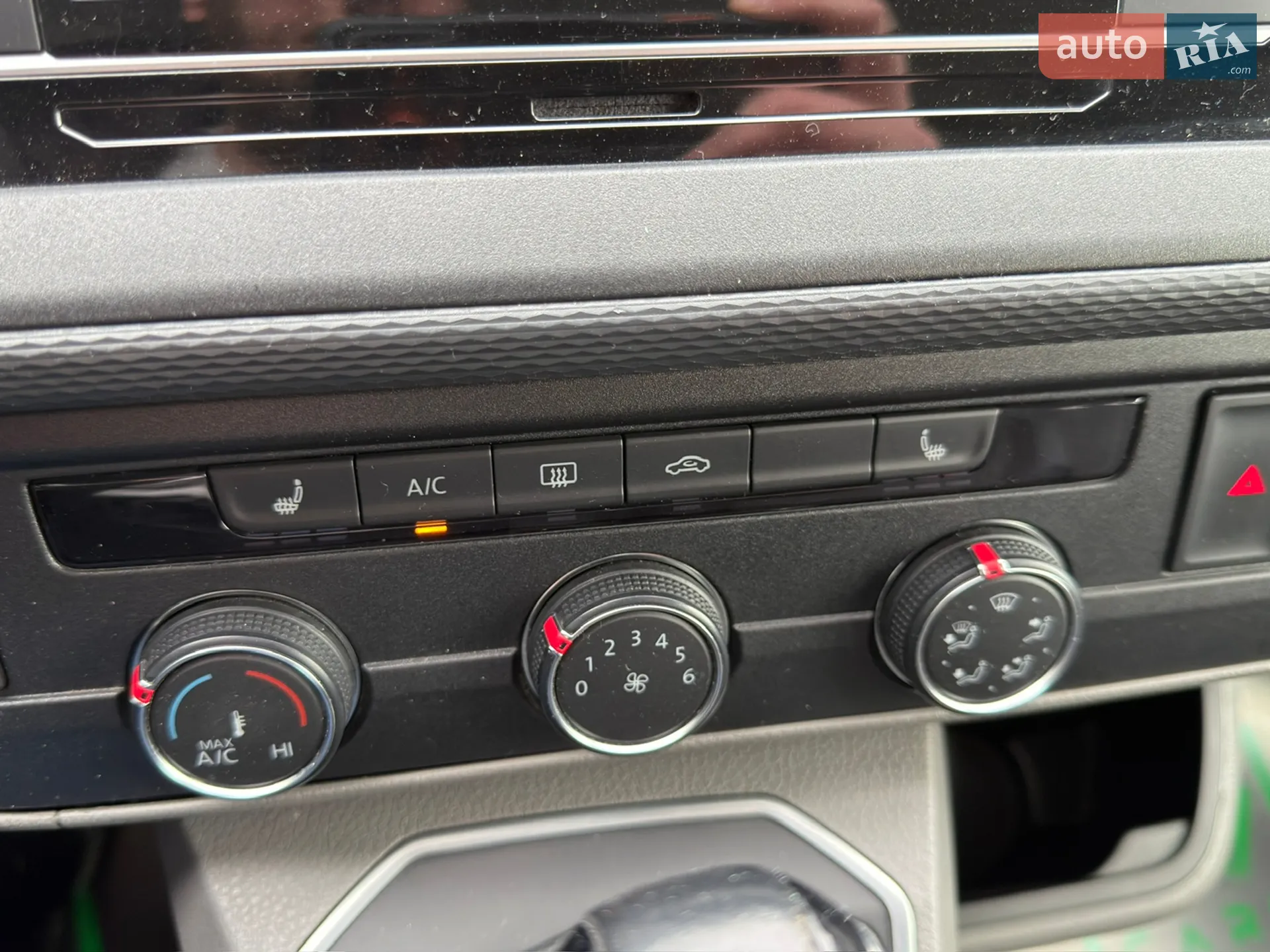 Volkswagen Caravelle 2022 VIN WV2ZZZ7HZNH029485 фото оголошення 34 з 44