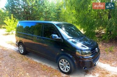 Минивэн Volkswagen Caravelle 2010 в Буче