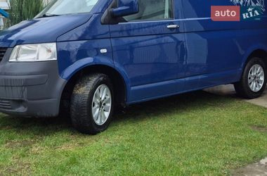 Минивэн Volkswagen Caravelle 2005 в Черновцах