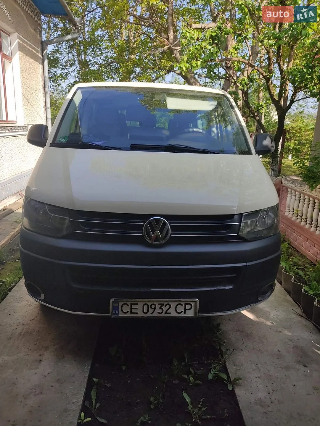 2011 Volkswagen Caravelle - фото 1