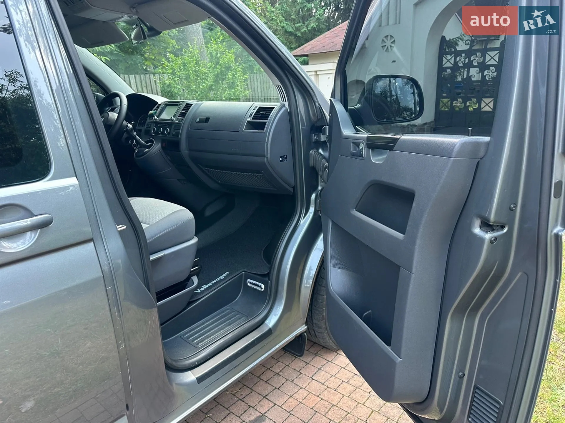 2011 Volkswagen Caravelle - мініатюра 41