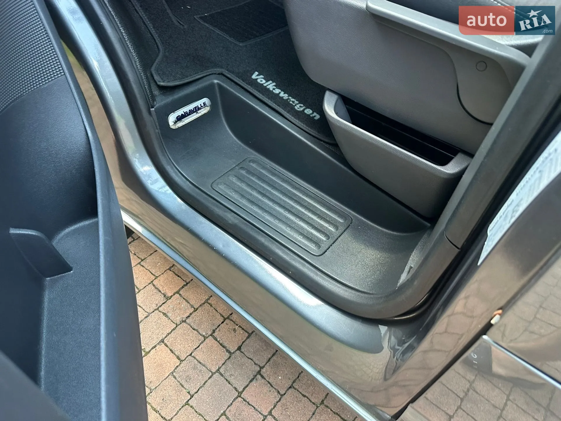 2011 Volkswagen Caravelle - мініатюра 42