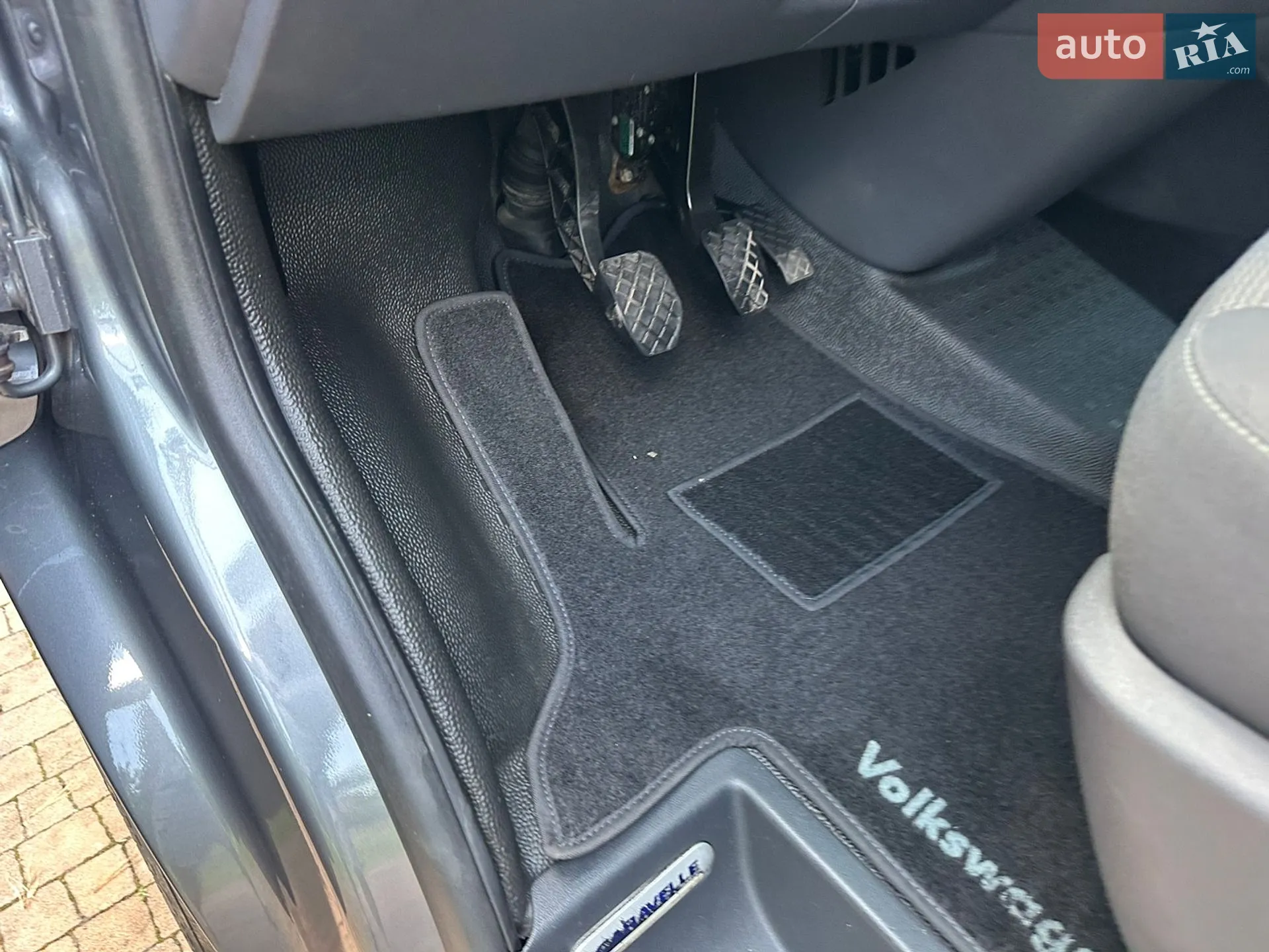 2011 Volkswagen Caravelle - мініатюра 43