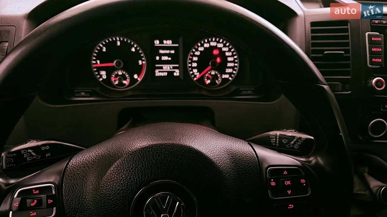2011 Volkswagen Caravelle - мініатюра 7