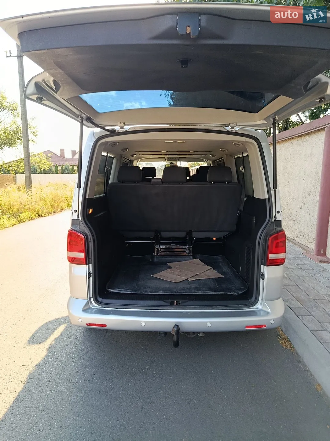 2011 Volkswagen Caravelle - мініатюра 3