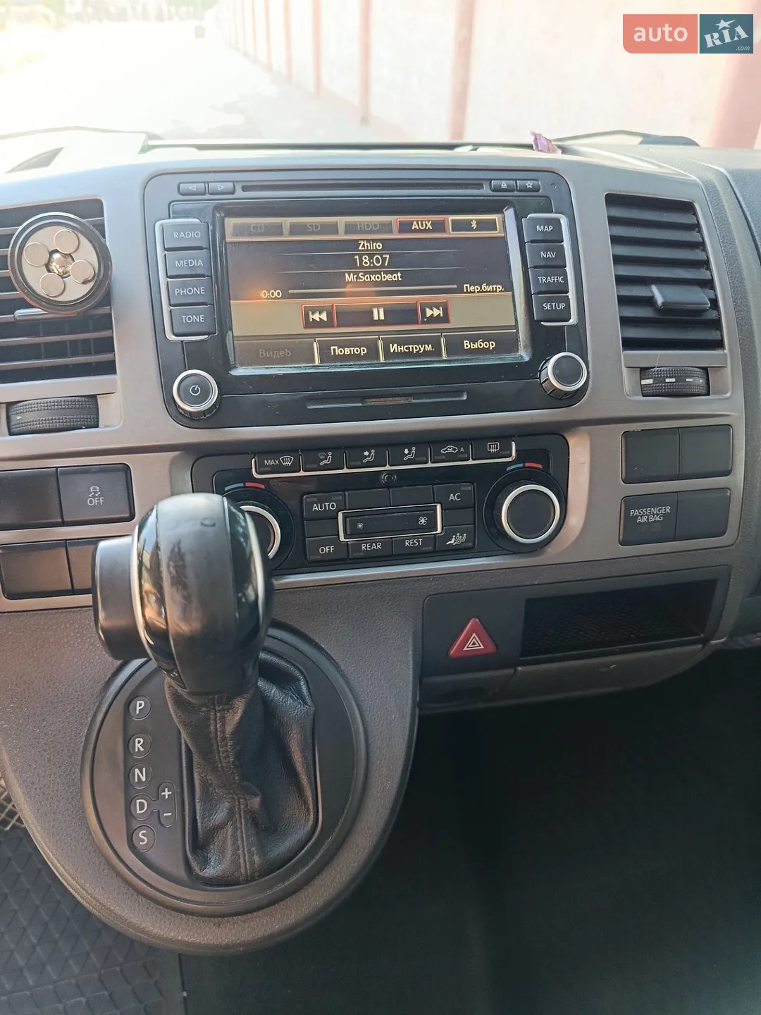 2011 Volkswagen Caravelle - мініатюра 14