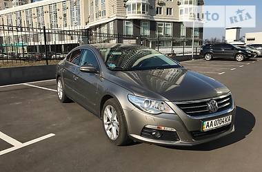 Седан Volkswagen CC / Passat CC 2010 в Киеве