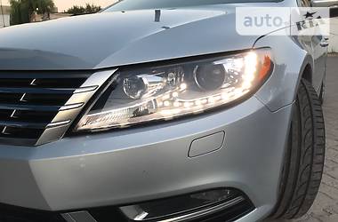 Седан Volkswagen CC / Passat CC 2013 в 