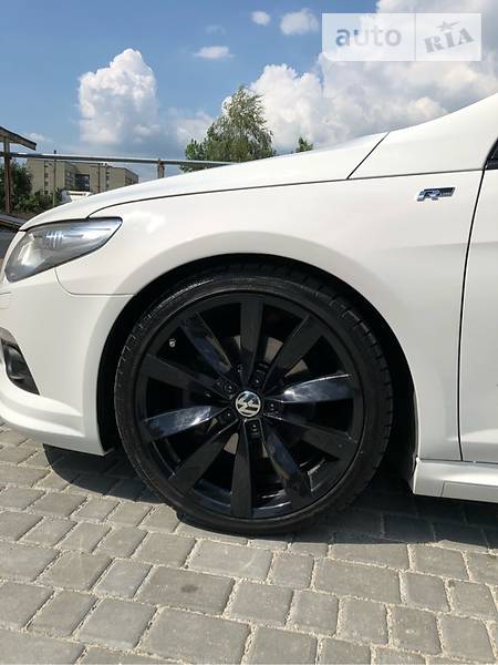 Седан Volkswagen CC / Passat CC 2011 в Львові