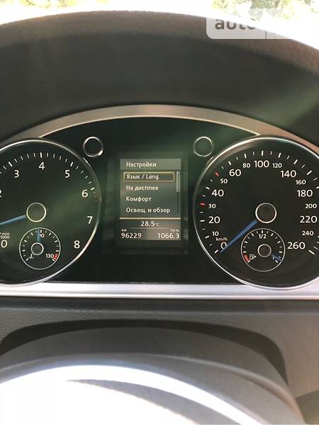 Седан Volkswagen CC / Passat CC 2011 в Львові