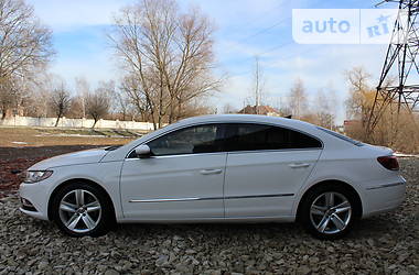 Седан Volkswagen CC / Passat CC 2012 в Трускавце