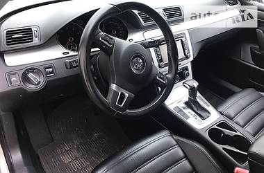 Седан Volkswagen CC / Passat CC 2010 в 