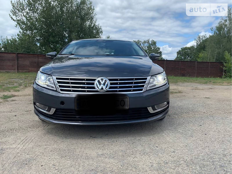 Седан Volkswagen CC / Passat CC 2012 в Звягелі