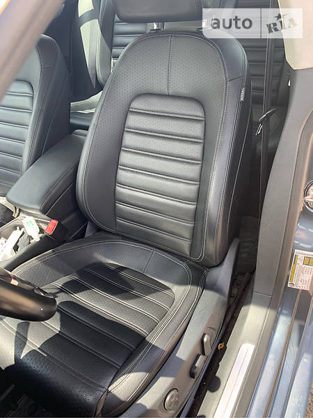 Седан Volkswagen CC / Passat CC 2012 в Звягелі