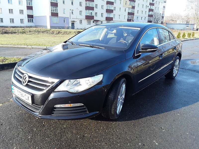 Седан Volkswagen CC / Passat CC 2010 в Хоролі