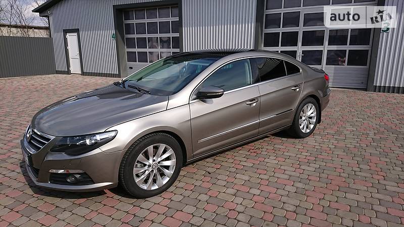 Седан Volkswagen CC / Passat CC 2011 в Сарнах