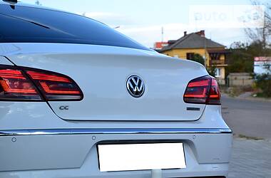 Седан Volkswagen CC / Passat CC 2014 в 