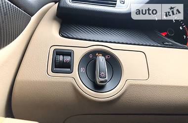 Седан Volkswagen CC / Passat CC 2013 в 