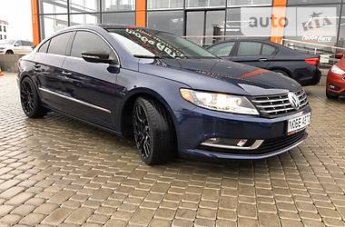 Седан Volkswagen CC / Passat CC 2013 в 