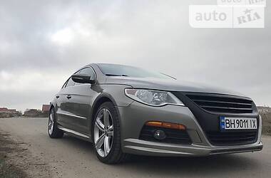 Седан Volkswagen CC / Passat CC 2010 в 
