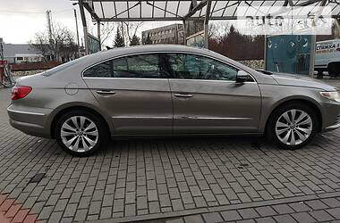 Седан Volkswagen CC / Passat CC 2011 в 