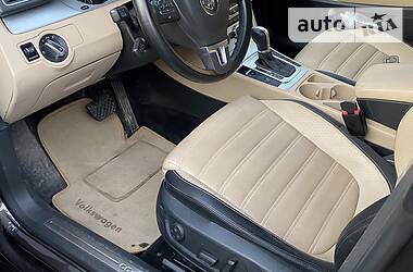 Седан Volkswagen CC / Passat CC 2013 в 