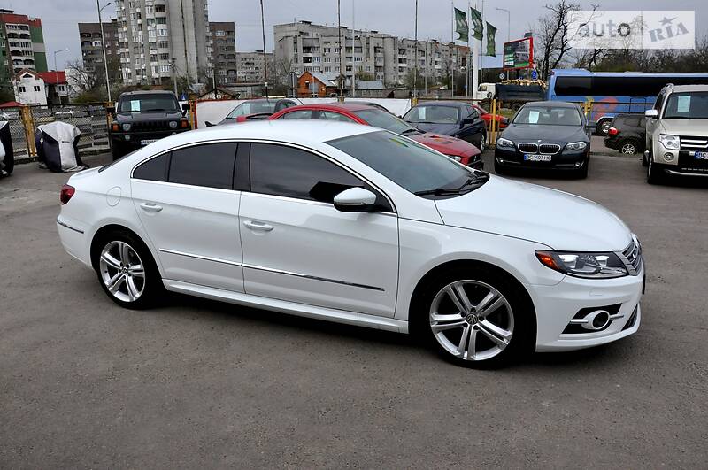 Седан Volkswagen CC / Passat CC 2016 в Львові