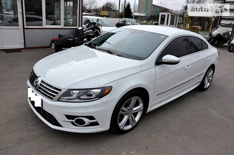 Седан Volkswagen CC / Passat CC 2016 в Львові