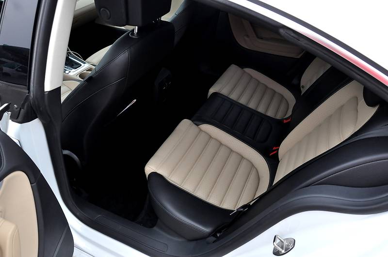 Седан Volkswagen CC / Passat CC 2016 в Львові