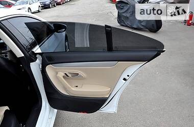 Седан Volkswagen CC / Passat CC 2016 в 