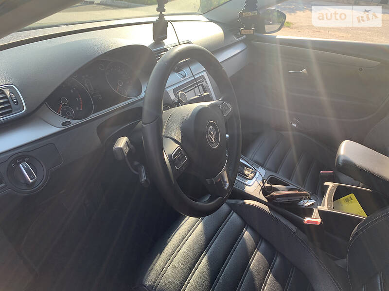 Купе Volkswagen CC / Passat CC 2011 в Житомирі