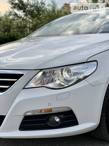 Купе Volkswagen CC / Passat CC 2012 в Дніпрі