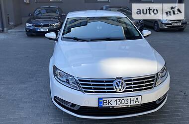 Седан Volkswagen CC / Passat CC 2012 в 