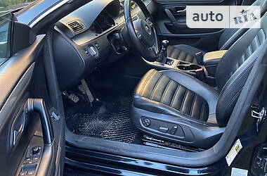 Седан Volkswagen CC / Passat CC 2009 в 
