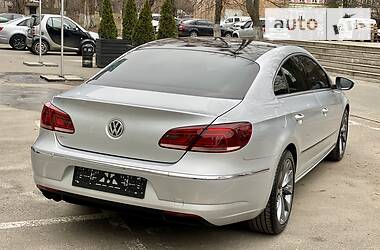 Седан Volkswagen CC / Passat CC 2012 в 
