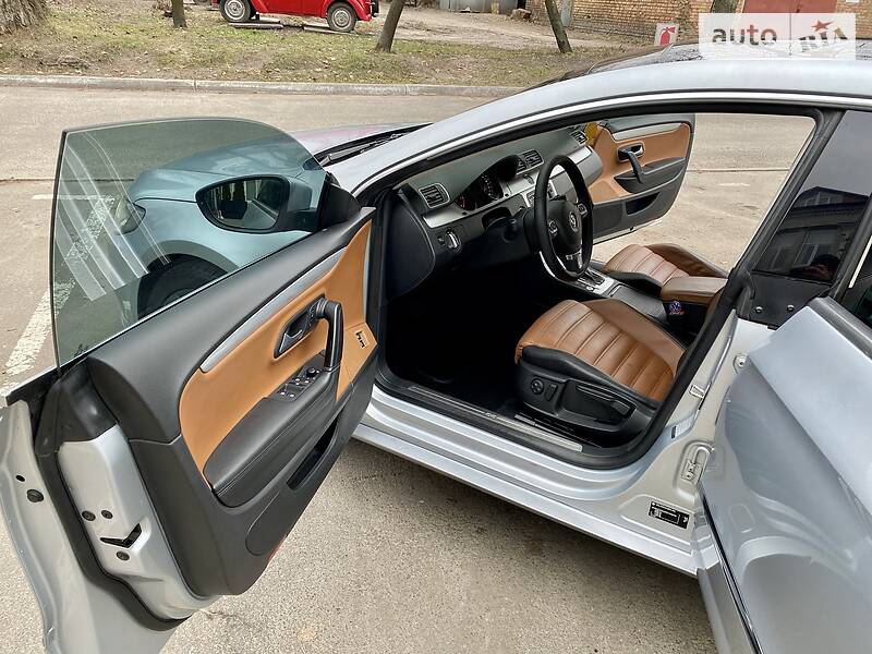 Седан Volkswagen CC / Passat CC 2012 в Києві фото 24 Седан Volkswagen CC / Passat CC 2012 в Києві