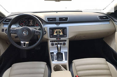 Седан Volkswagen CC / Passat CC 2015 в Києві